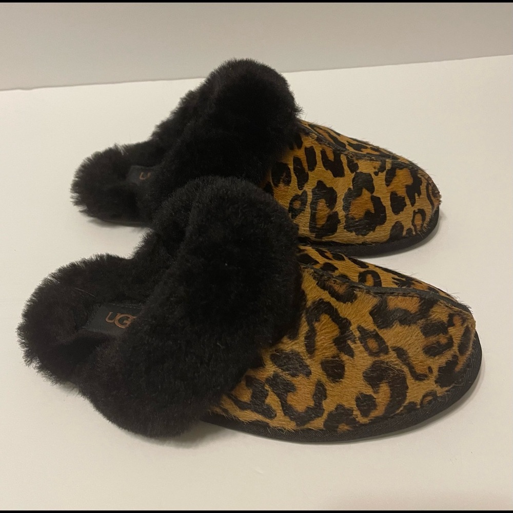 Ugg Scuffette Ii Printer Animal Size 7 - image 3